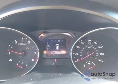 2017 Kia Sedona Lx z USA, uszkodzony, nr VIN KNDMB5C19H6248754